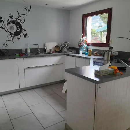 Vila Maison Des Pothin Chatillon